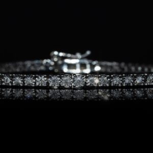 Pulso tenis con diamantes