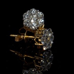 ARETES DIAMANTES NATURALES TIPO FLOR 2CT DIAMANTES